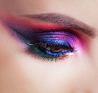 Eye Makeup Comes With Risks